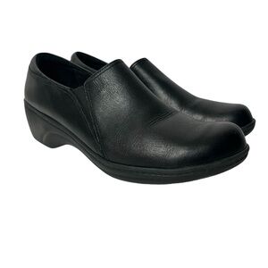 Clarks Slip Resistant Black Chime Clog Slip on Clogs Women’s Size 9